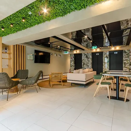 Omid Saldanha Hotel-2